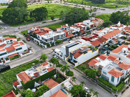 Residencia en Renta en Fluvial Vallarta, Puerto Vallarta