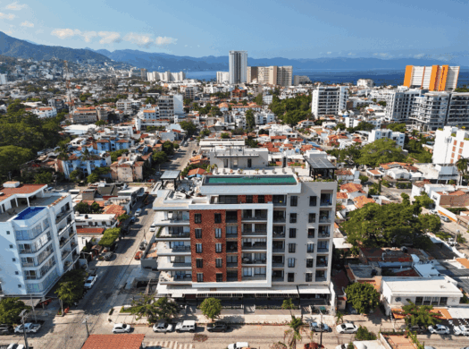 En Venta España 316 U 201 Col. Versalles