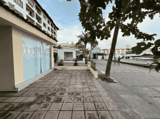 Local Comercial en Venta en Marina Vallarta, Puerto Vallarta